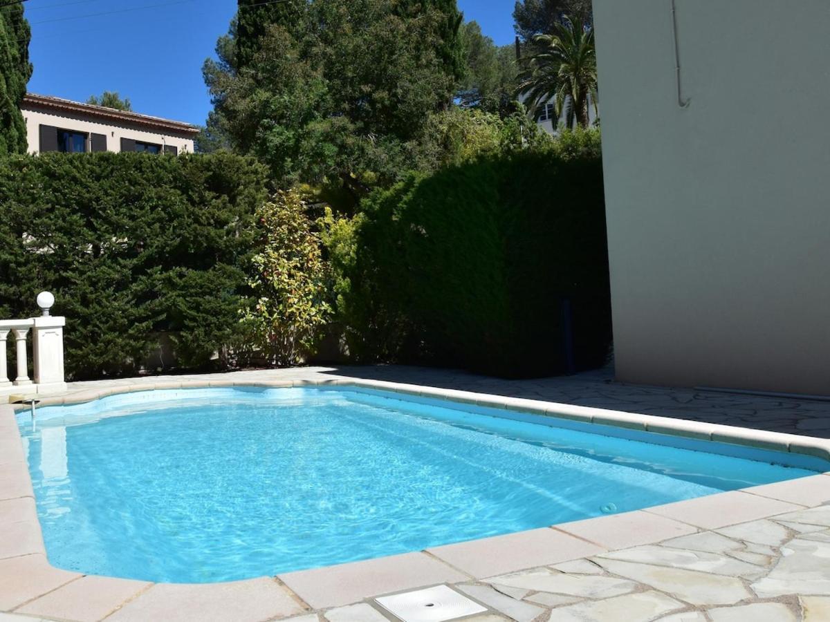 Haut De Villa - Proche Plages, Piscine Privee Сен-Рафаэль Экстерьер фото
